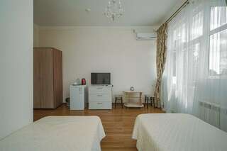 Отель Кристи Ессентуки Номер стандарт с двумя раздельными кроватями-2