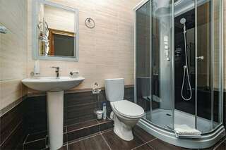 Отель Кристи Ессентуки 3-х местный стандарт-9