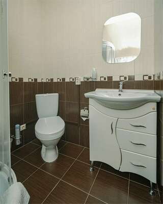 Отель Кристи Ессентуки Номер стандарт с двумя раздельными кроватями-13