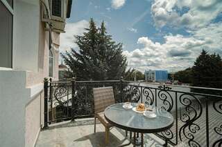 Отель Кристи Ессентуки Номер стандарт с двумя раздельными кроватями-8