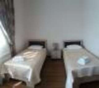 Отель Кристи Ессентуки Номер стандарт с 2 односпальными кроватями-1