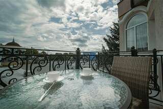 Отель Кристи Ессентуки Сьюит с балконом-9