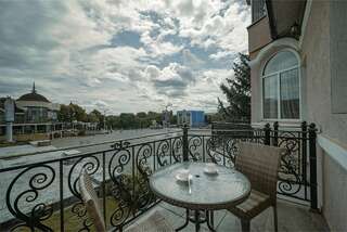 Отель Кристи Ессентуки Сьюит с балконом-11