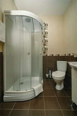 Отель Кристи Ессентуки Номер стандарт с двумя раздельными кроватями-15